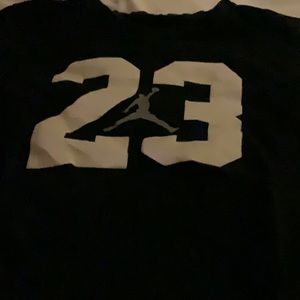 Kid shirt size medium